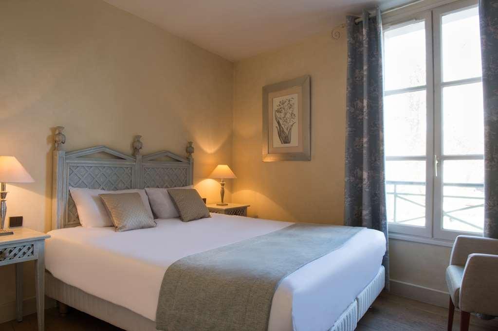 Ogaux Vieux Remparts Otel Provins Oda fotoğraf