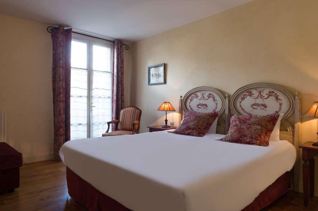 Ogaux Vieux Remparts Otel Provins Oda fotoğraf
