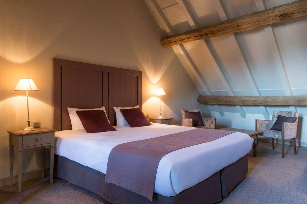 Ogaux Vieux Remparts Otel Provins Oda fotoğraf